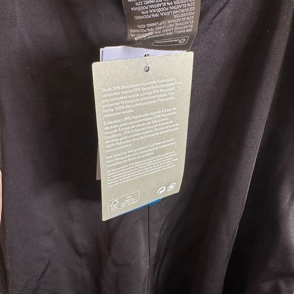 H&M black slimming swimsuit - Picture 5 of 7